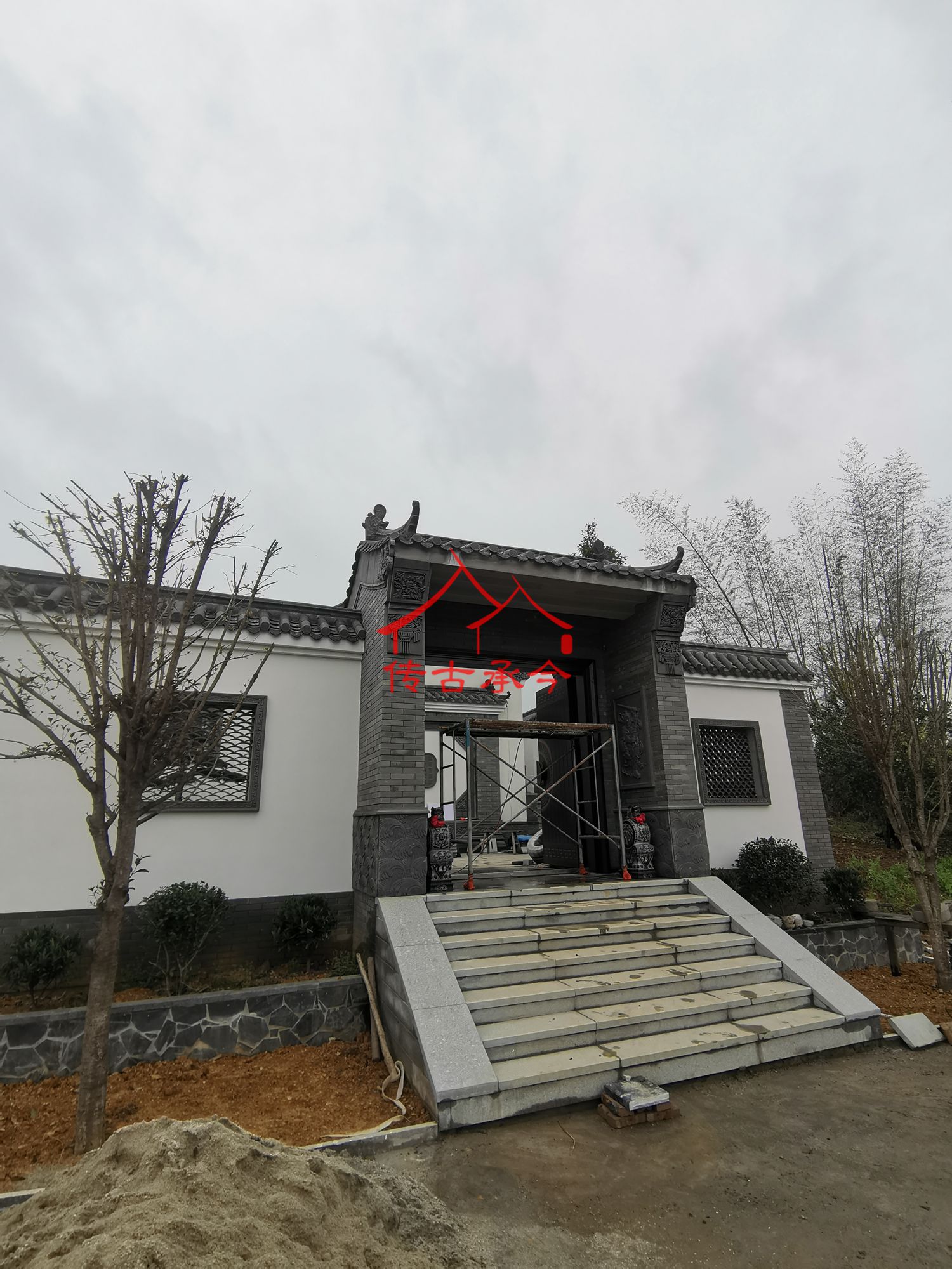 仿古構(gòu)件裝飾門樓青磚雕飾門頭